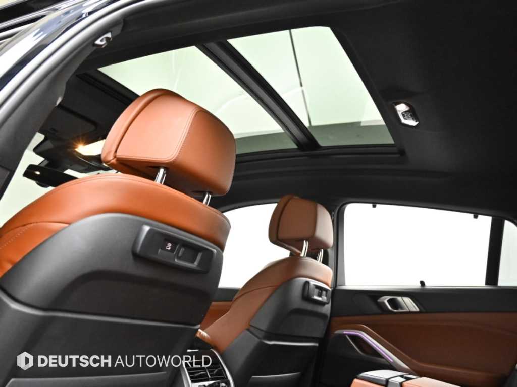 BMW X6 — photo 11