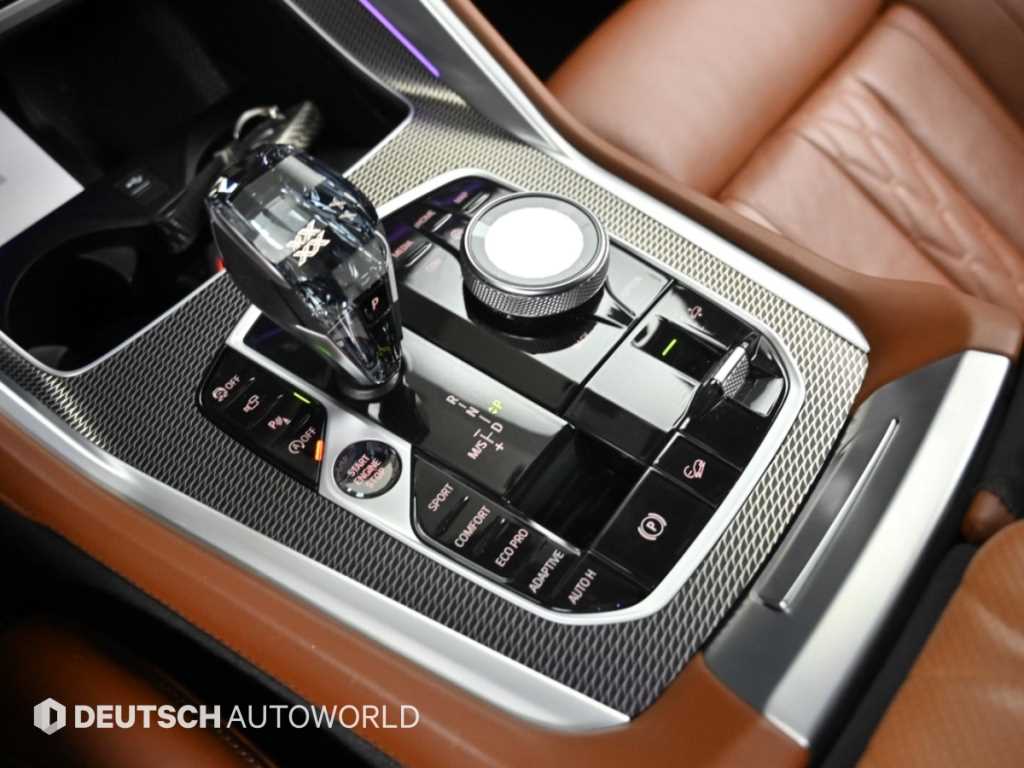 BMW X6 — photo 18