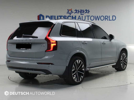 Volvo XC90 — photo 02