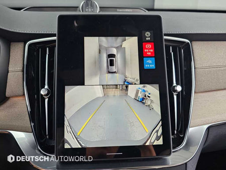 Volvo XC90 — photo 17