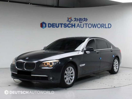 BMW 7-Series — photo 01