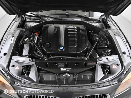 BMW 7-Series — photo 06