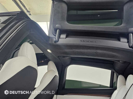 Tesla Model X — photo 18