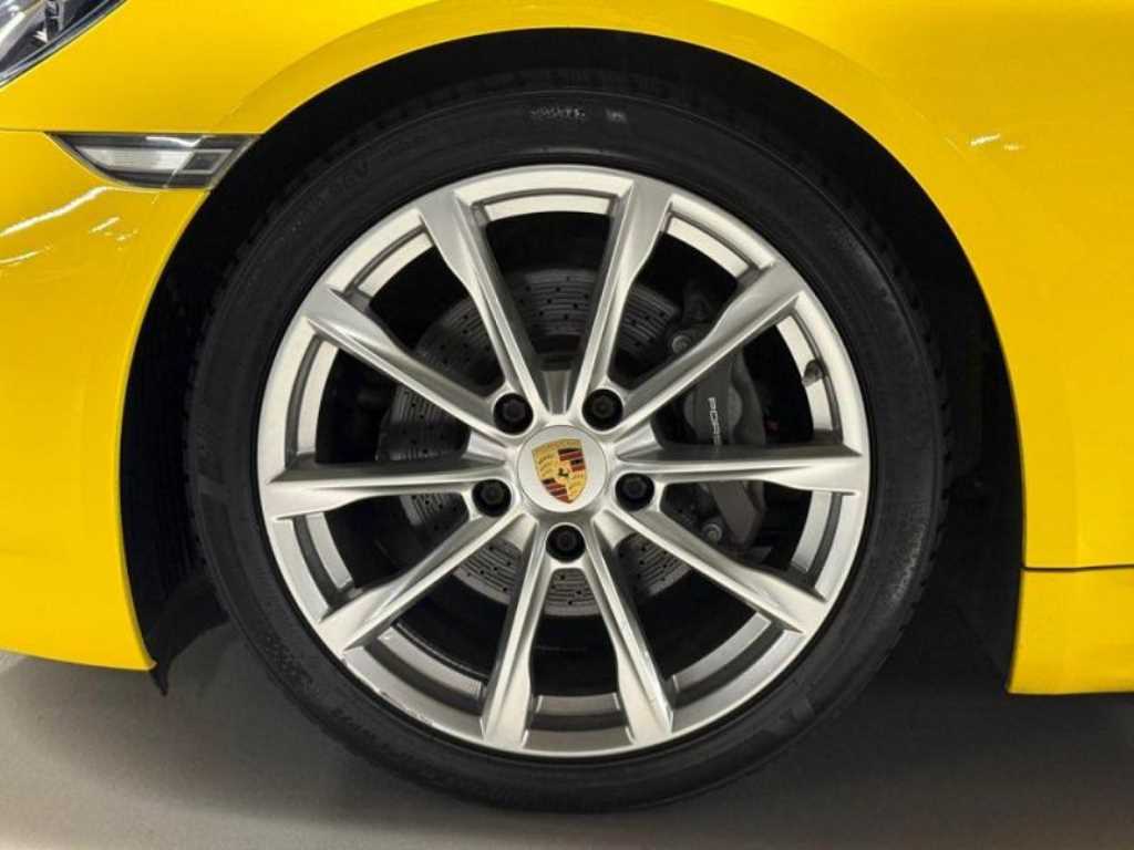 Porsche 718 — photo 08