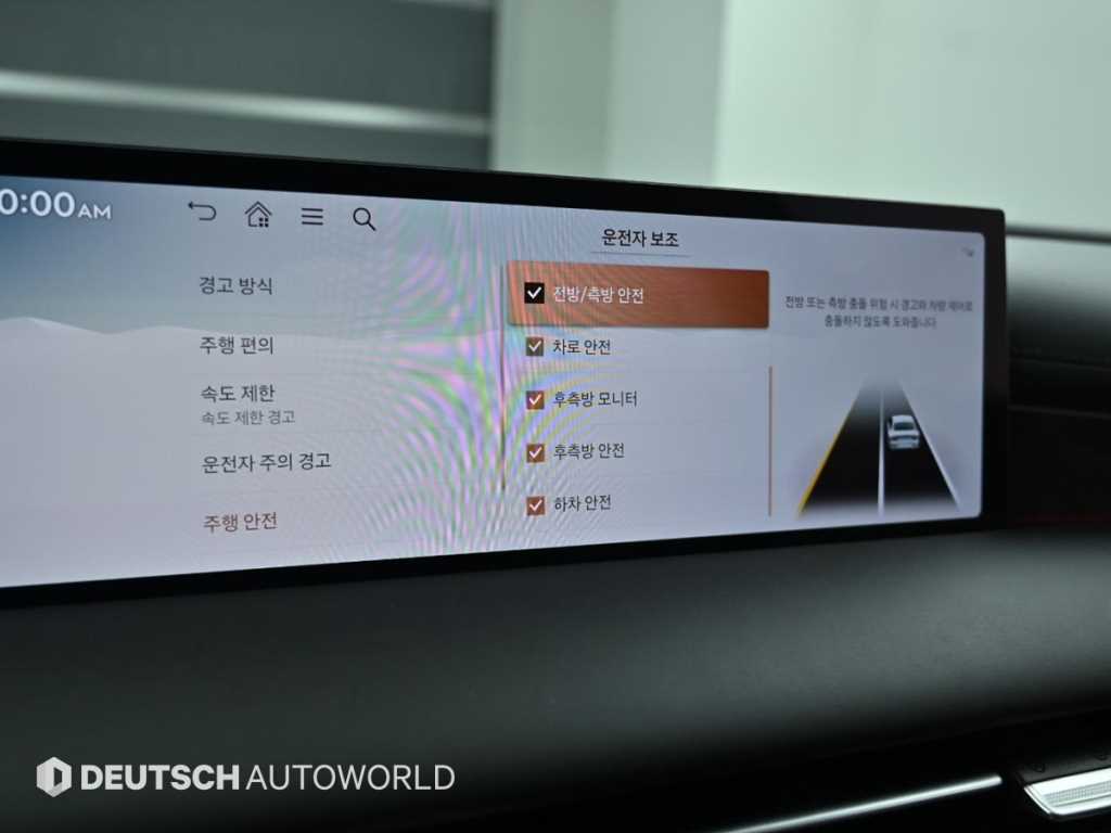 Genesis G80 — photo 17