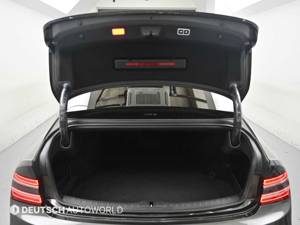 Genesis G80 — photo 19