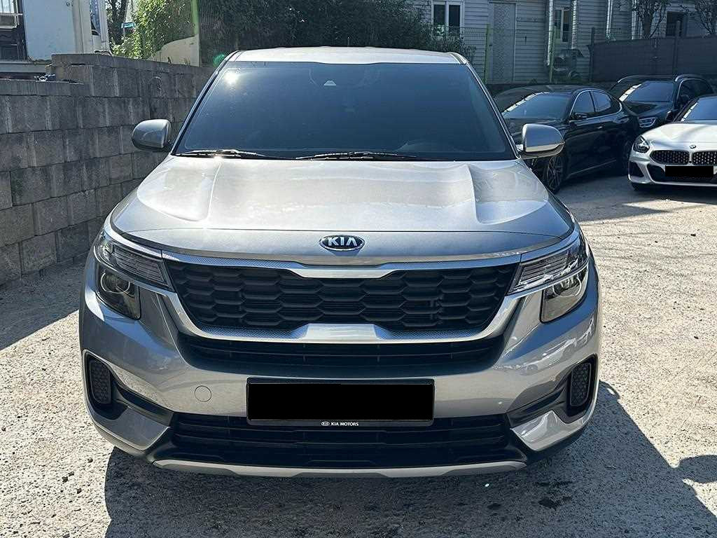 Kia Seltos — photo 02