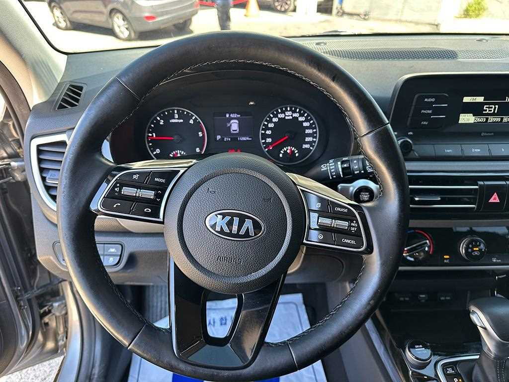 Kia Seltos — photo 07