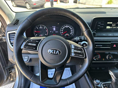 Kia Seltos — photo 07