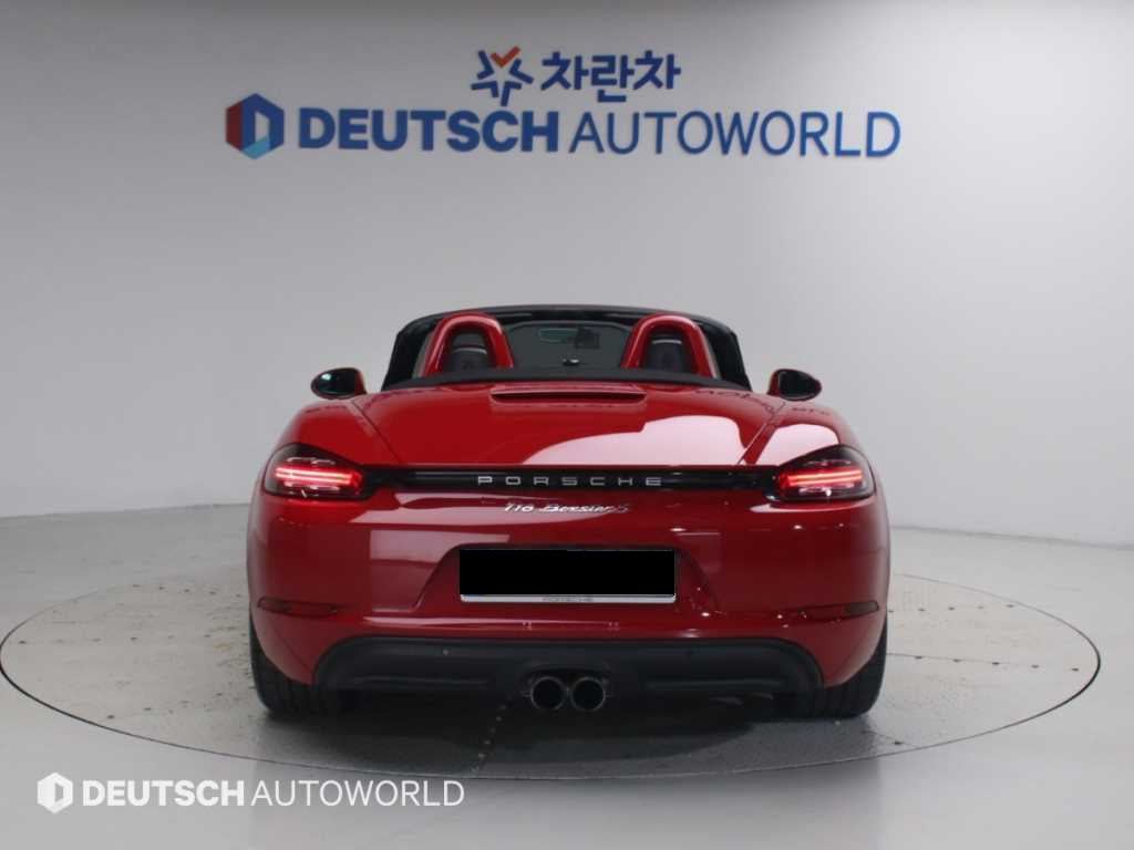 Porsche 718 — photo 04
