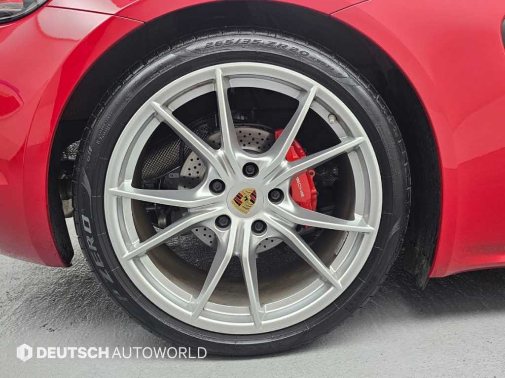 Porsche 718 — photo 05