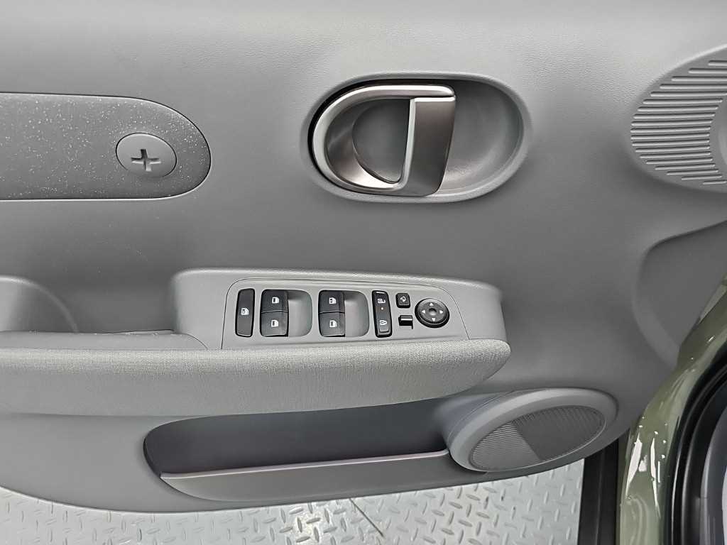 Hyundai Casper — photo 15