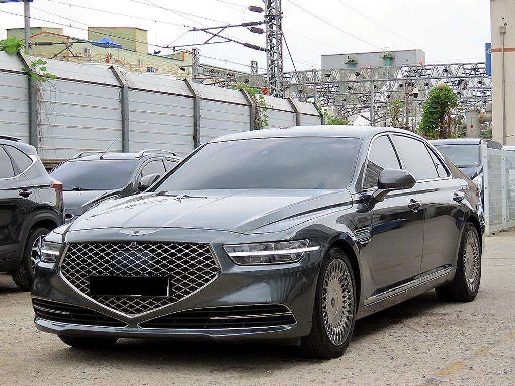 Genesis G90 — photo 02
