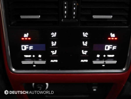Porsche Cayenne — photo 16