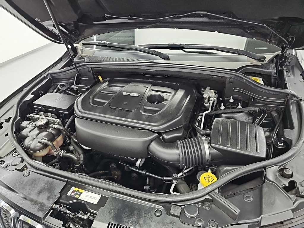 Jeep Cherokee — photo 05