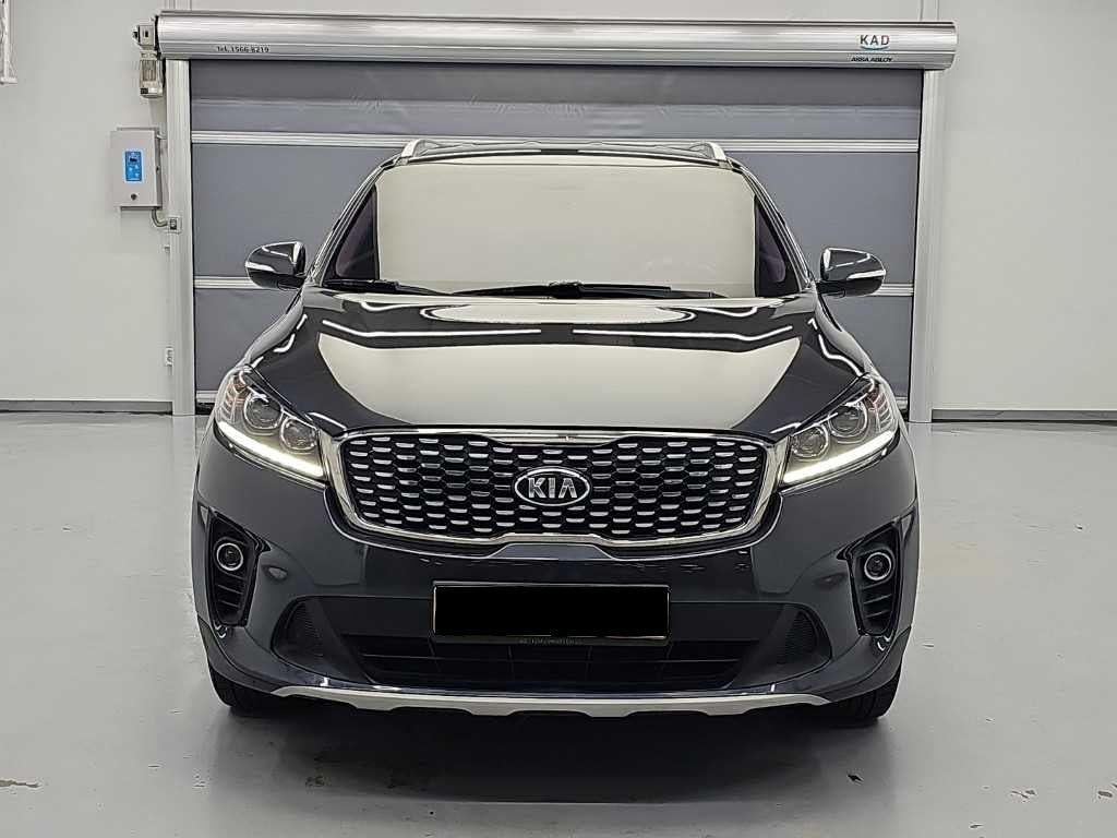 Kia Sorento — photo 02