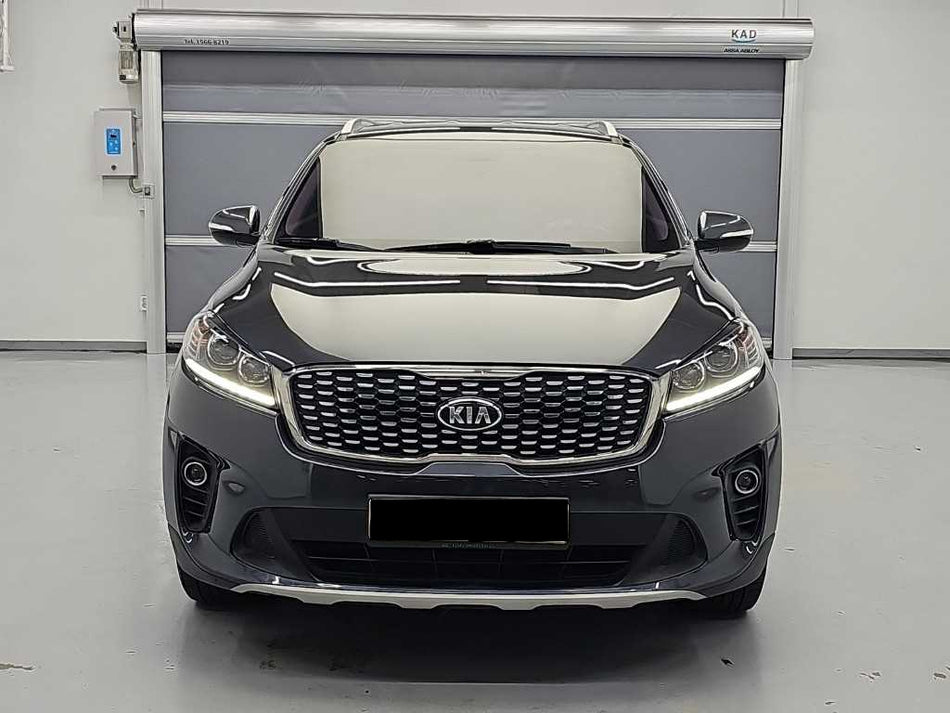 Kia Sorento — photo 02
