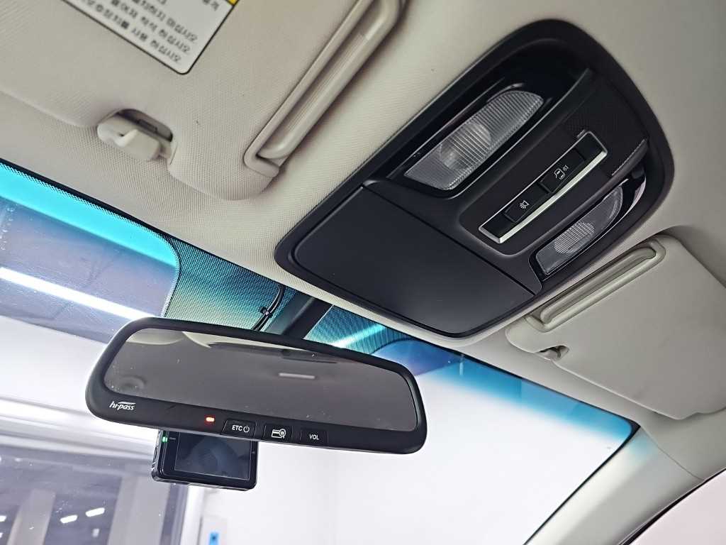 Kia Sorento — photo 17