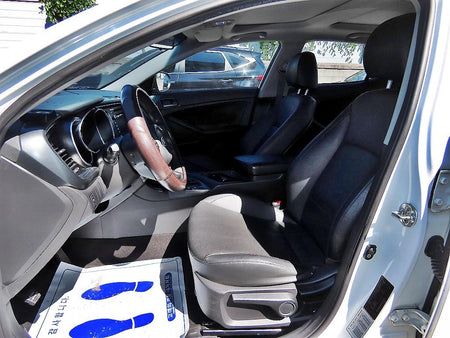 Kia K5 — photo 05