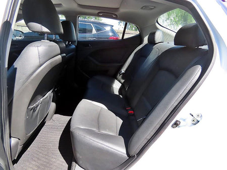 Kia K5 — photo 06