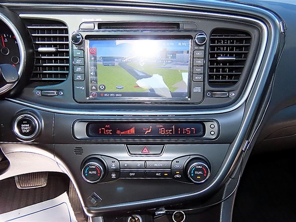 Kia K5 — photo 12