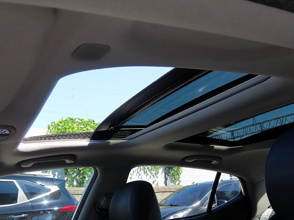Kia K5 — photo 18