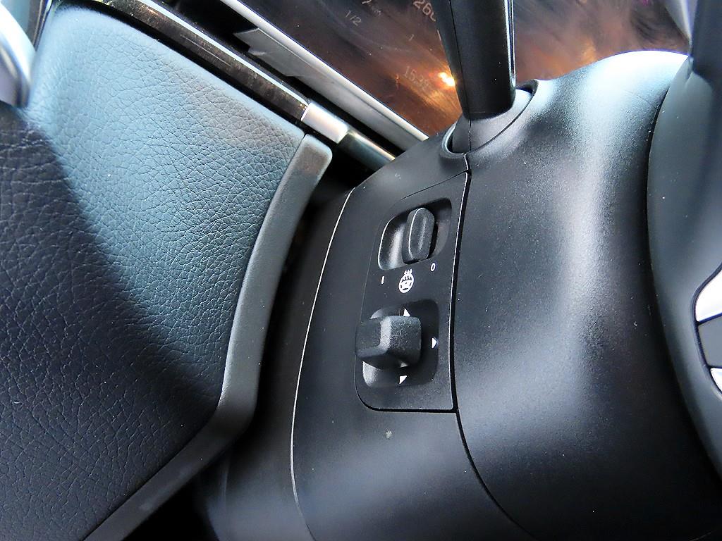 Mercedes-Benz S-Class — photo 13