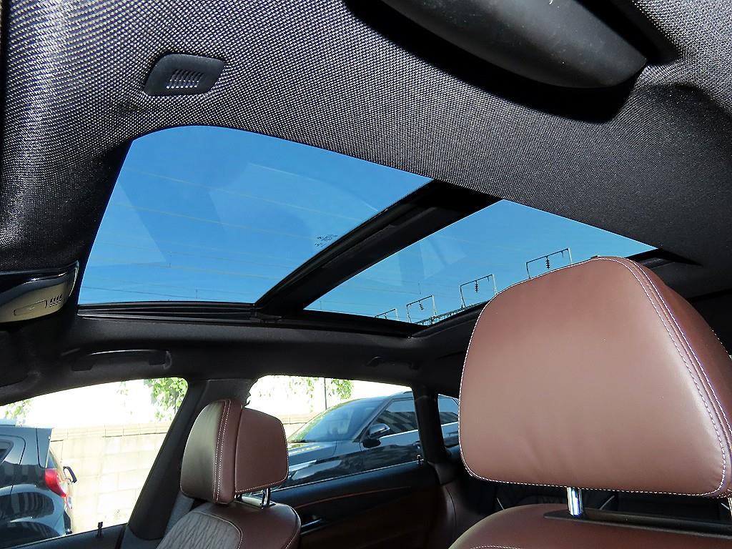 BMW Gran Turismo — photo 18