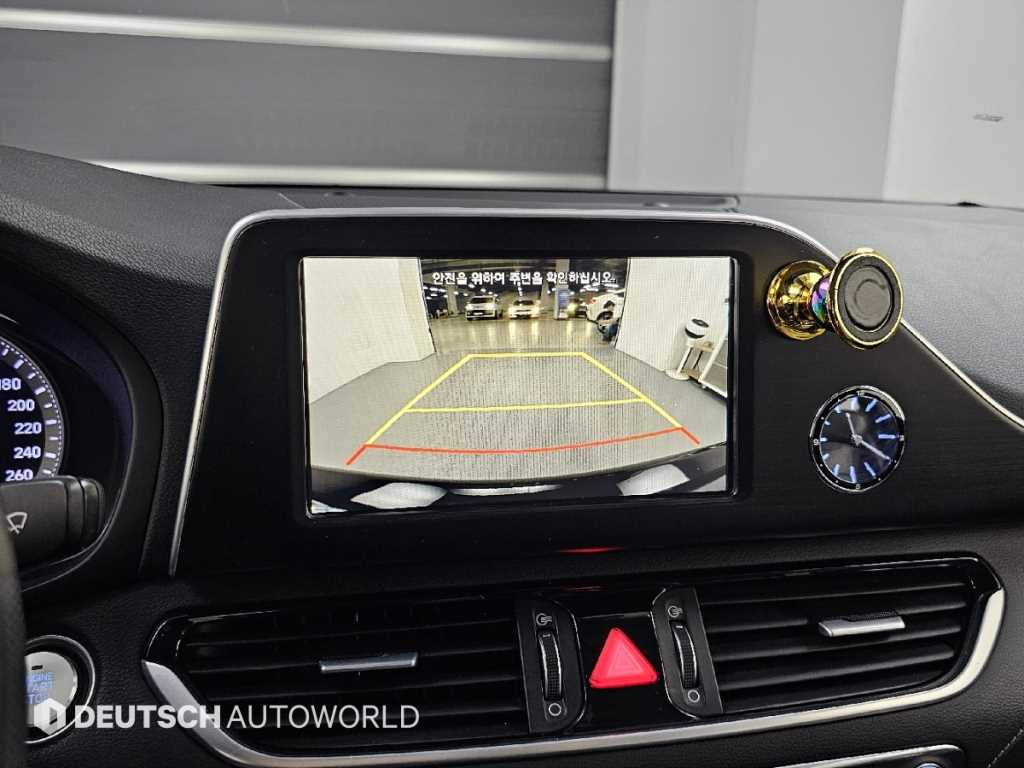 Hyundai Grandeur — photo 16