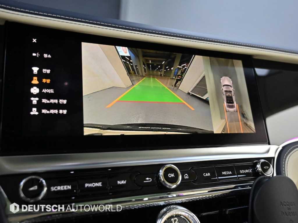 Bentley Flying Spur — photo 15