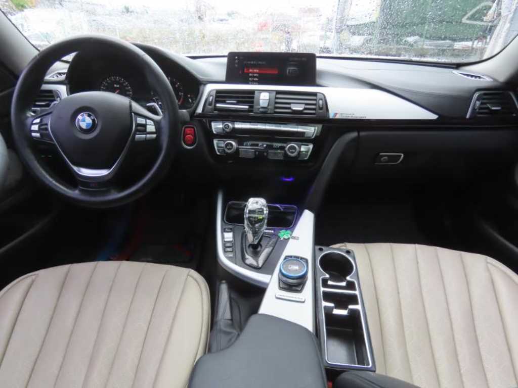 BMW 4-Series — photo 09