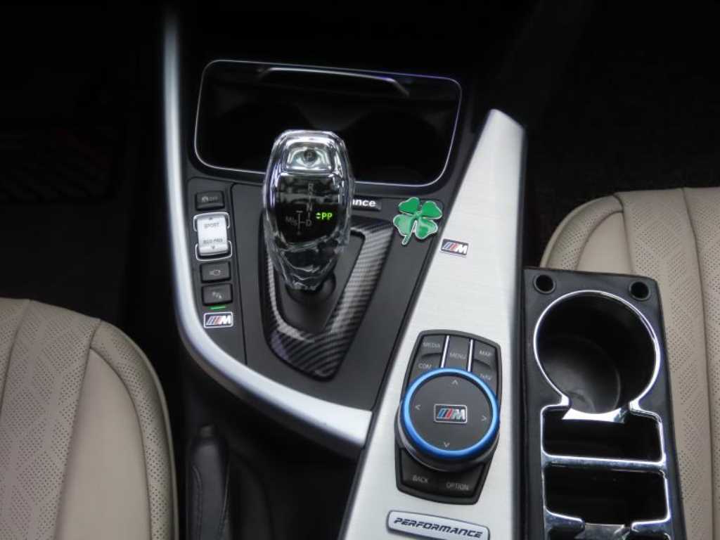 BMW 4-Series — photo 13