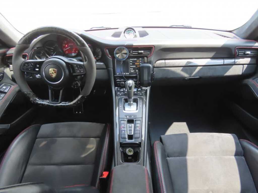 Porsche 911 — photo 07