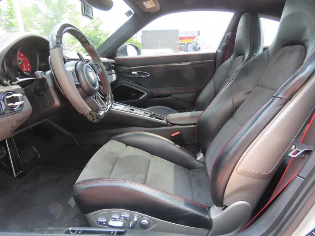Porsche 911 — photo 14