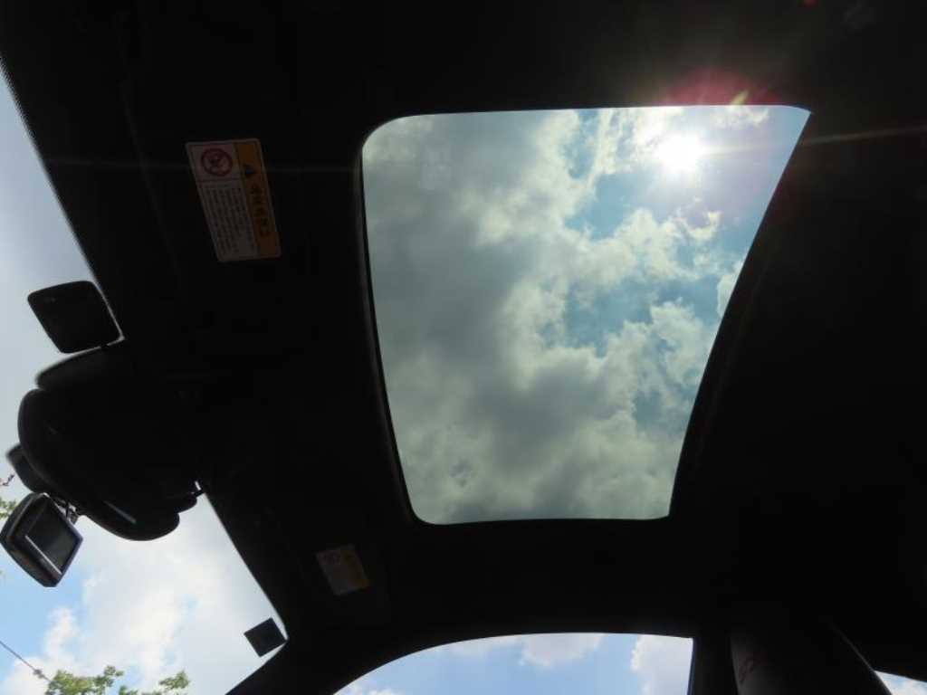 Porsche 911 — photo 15