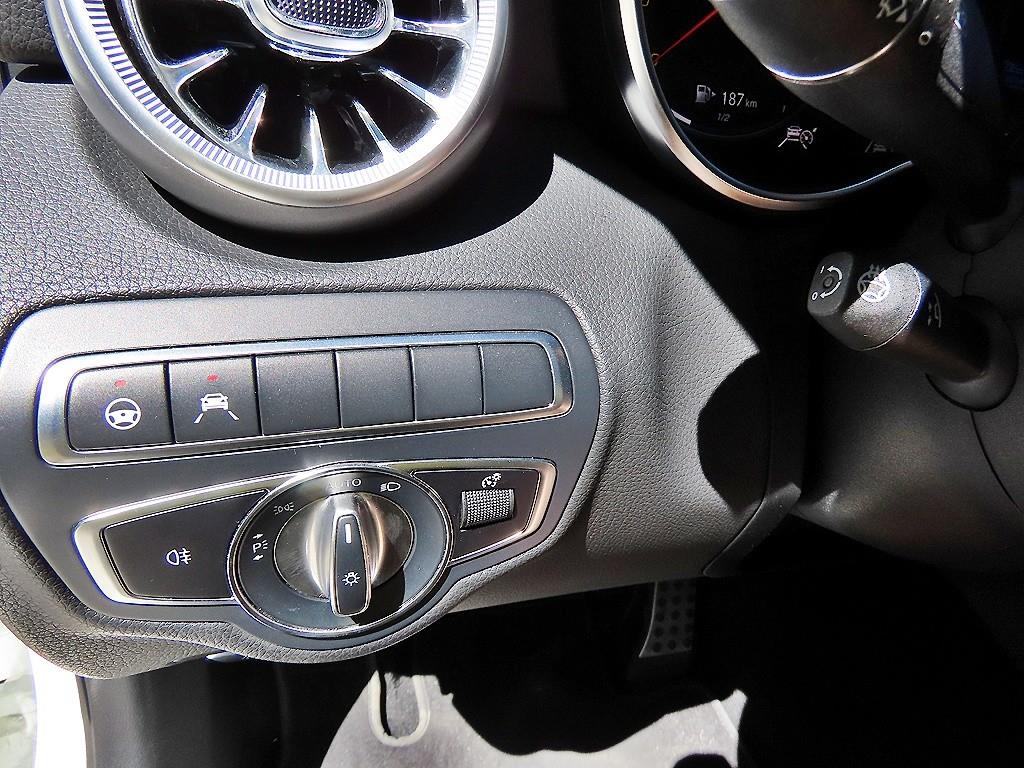 Mercedes-Benz C-Class — photo 12