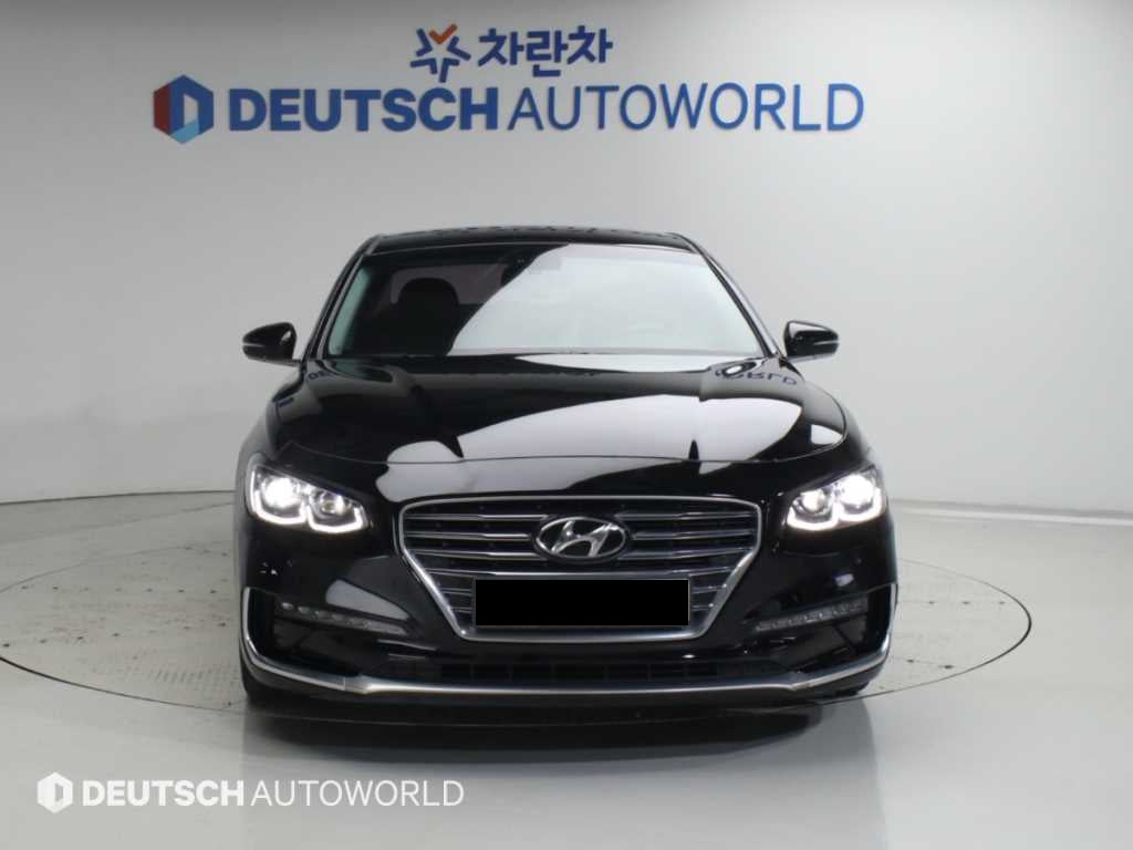 Hyundai Grandeur — photo 03