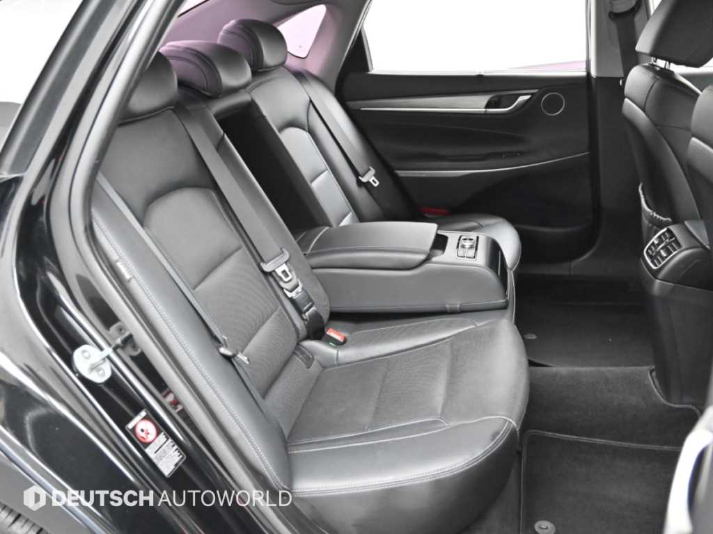 Hyundai Grandeur — photo 12