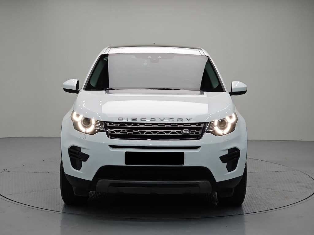Land Rover Discovery Sport — photo 02