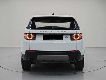 Land Rover Discovery Sport — photo 03