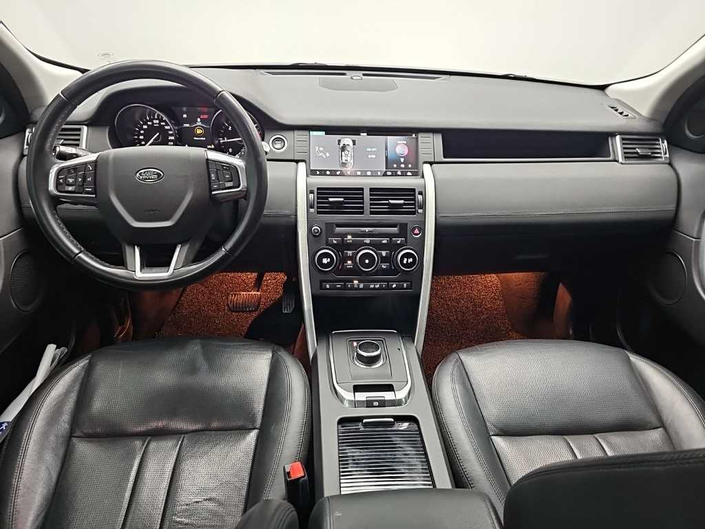 Land Rover Discovery Sport — photo 07