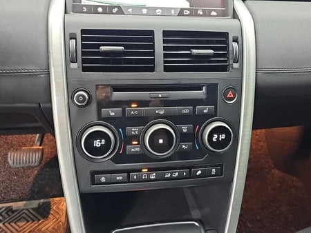 Land Rover Discovery Sport — photo 10