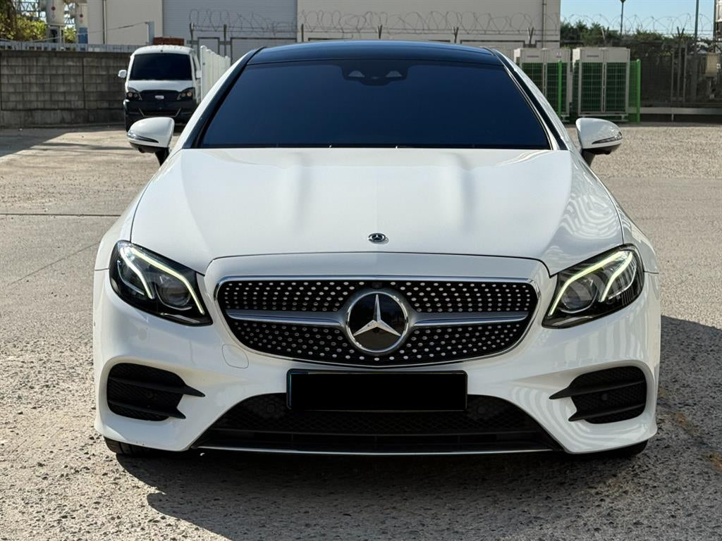 Mercedes-Benz E-Class — photo 01