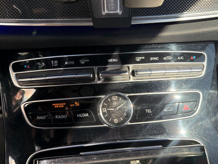Mercedes-Benz E-Class — photo 12