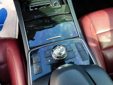 Mercedes-Benz E-Class — photo 15