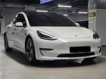 Tesla Model 3 — photo 02