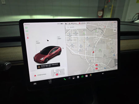 Tesla Model 3 — photo 14