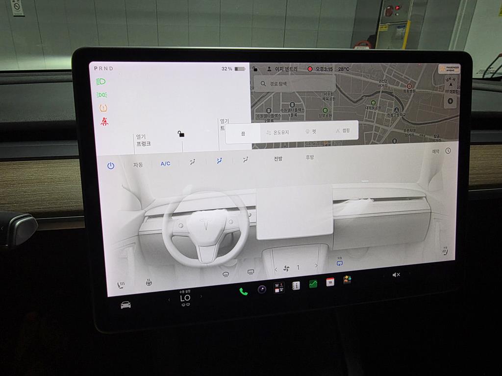 Tesla Model 3 — photo 16