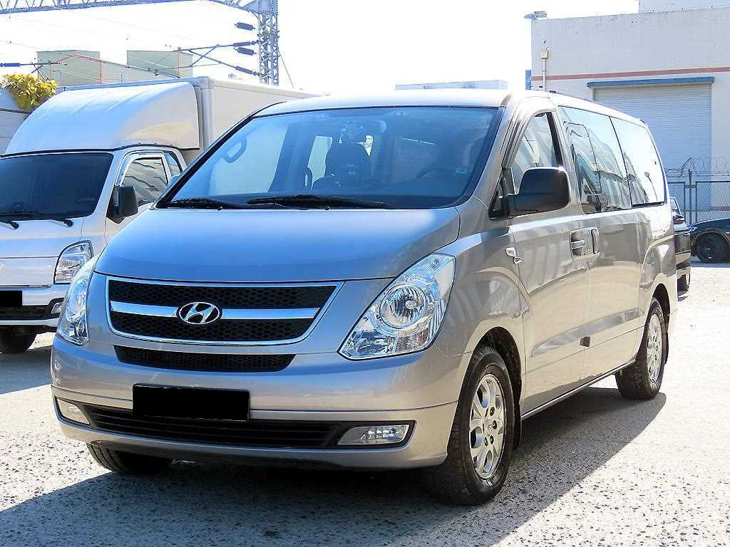 Hyundai Starex — photo 02