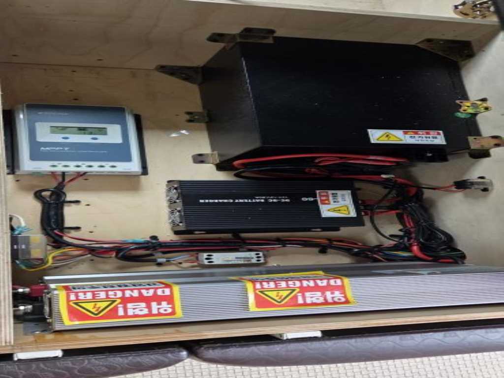 Hyundai Starex — photo 19